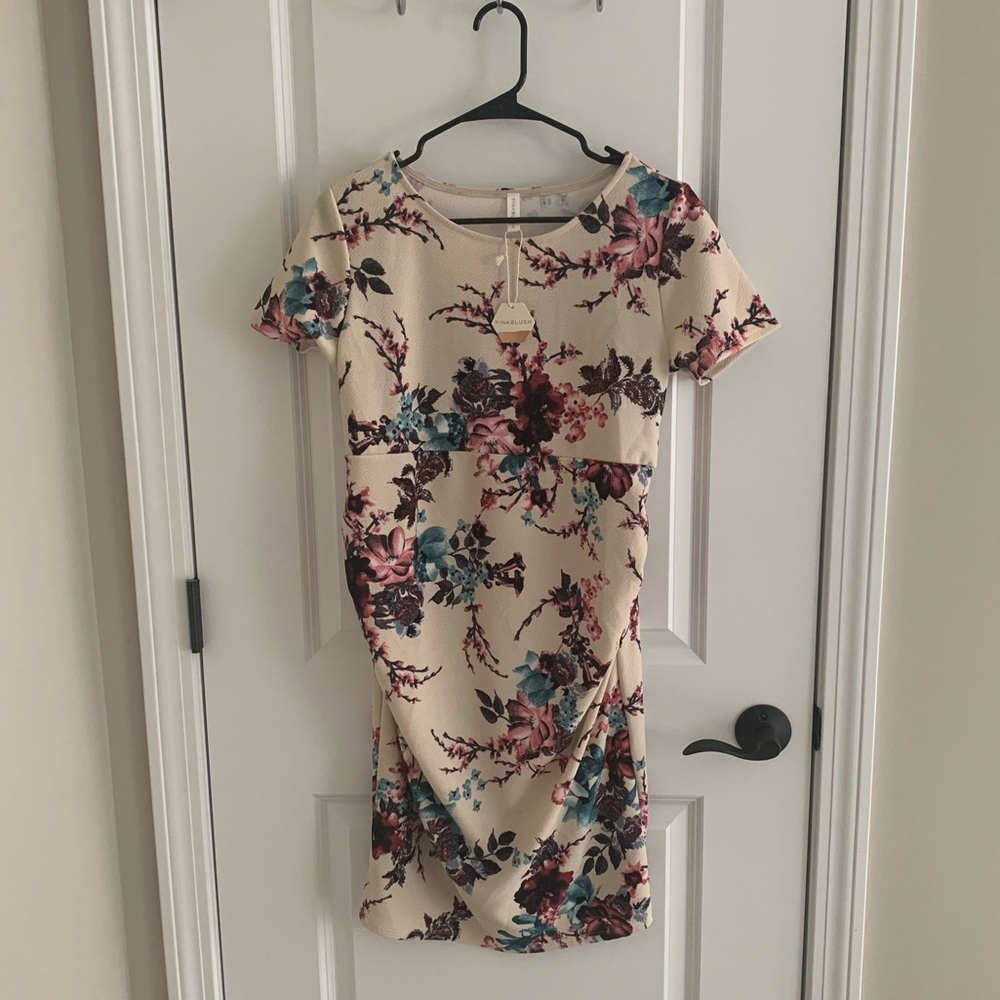 Ivory floral fitted maternity dress